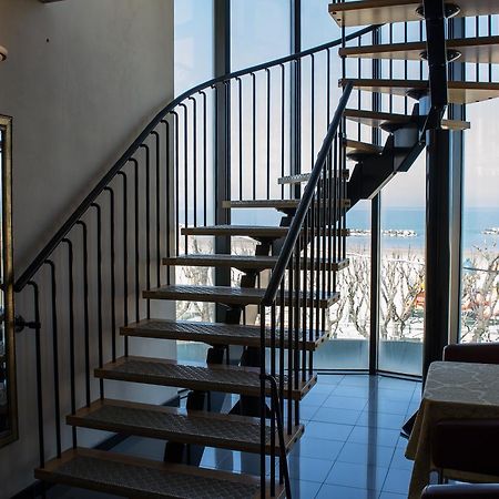 Amba Hotel Rimini Eksteriør bilde