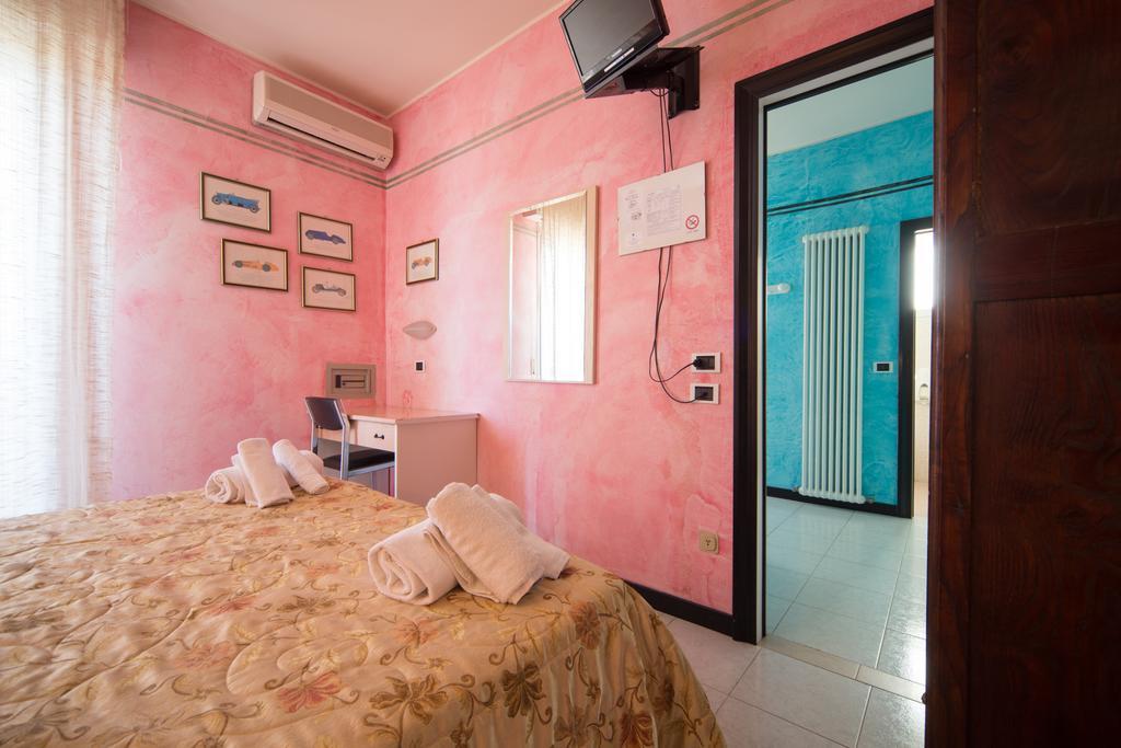 Amba Hotel Rimini Eksteriør bilde