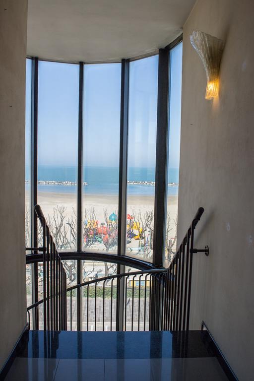 Amba Hotel Rimini Eksteriør bilde