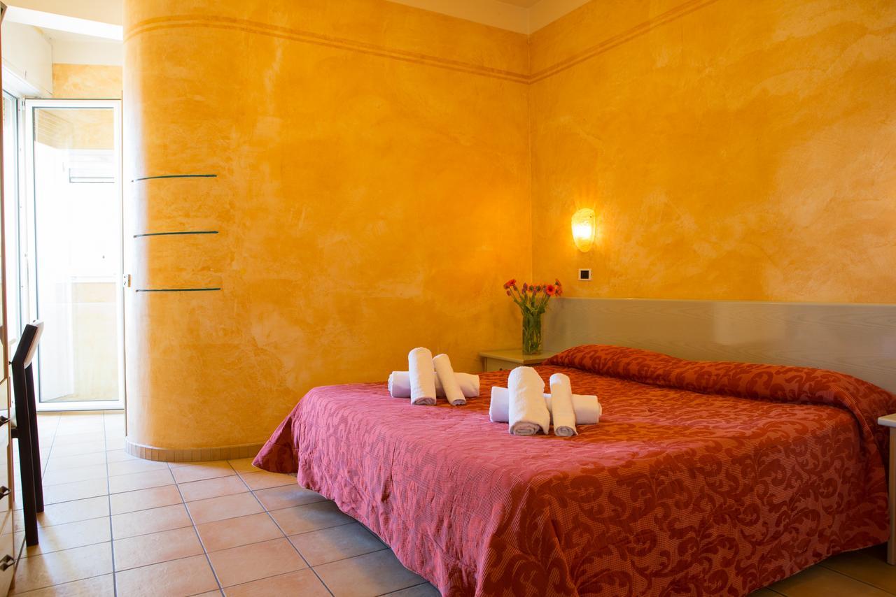 Amba Hotel Rimini Eksteriør bilde