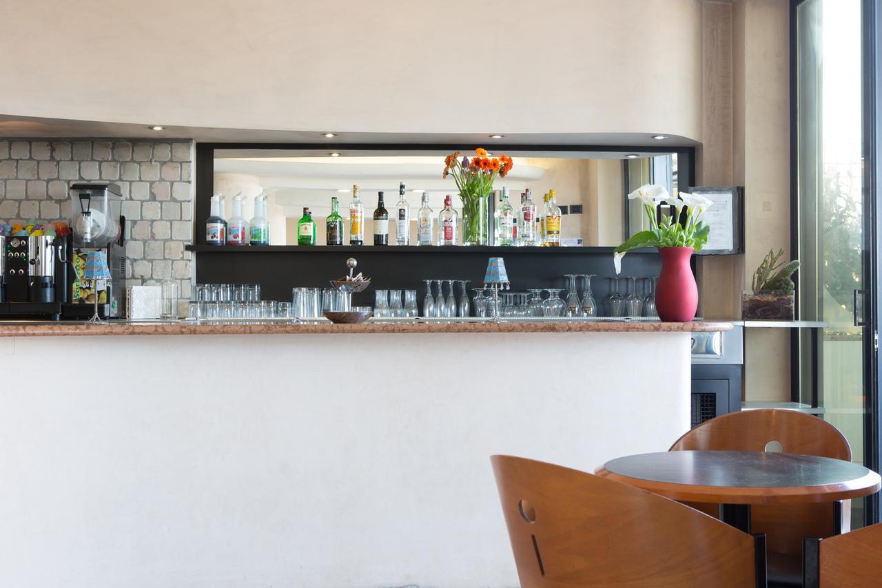 Amba Hotel Rimini Eksteriør bilde